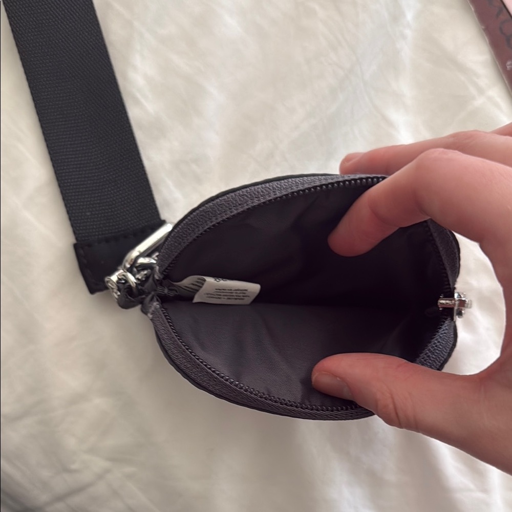 Lululemon Coin pouch - Picture 2 of 3